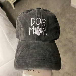 “Dog Mom” Baseball cap